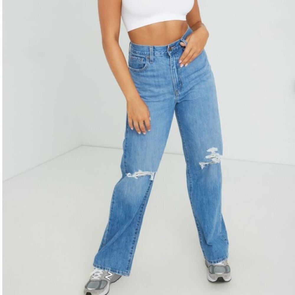 Levi's High Rise Straight Ripped Jeans
